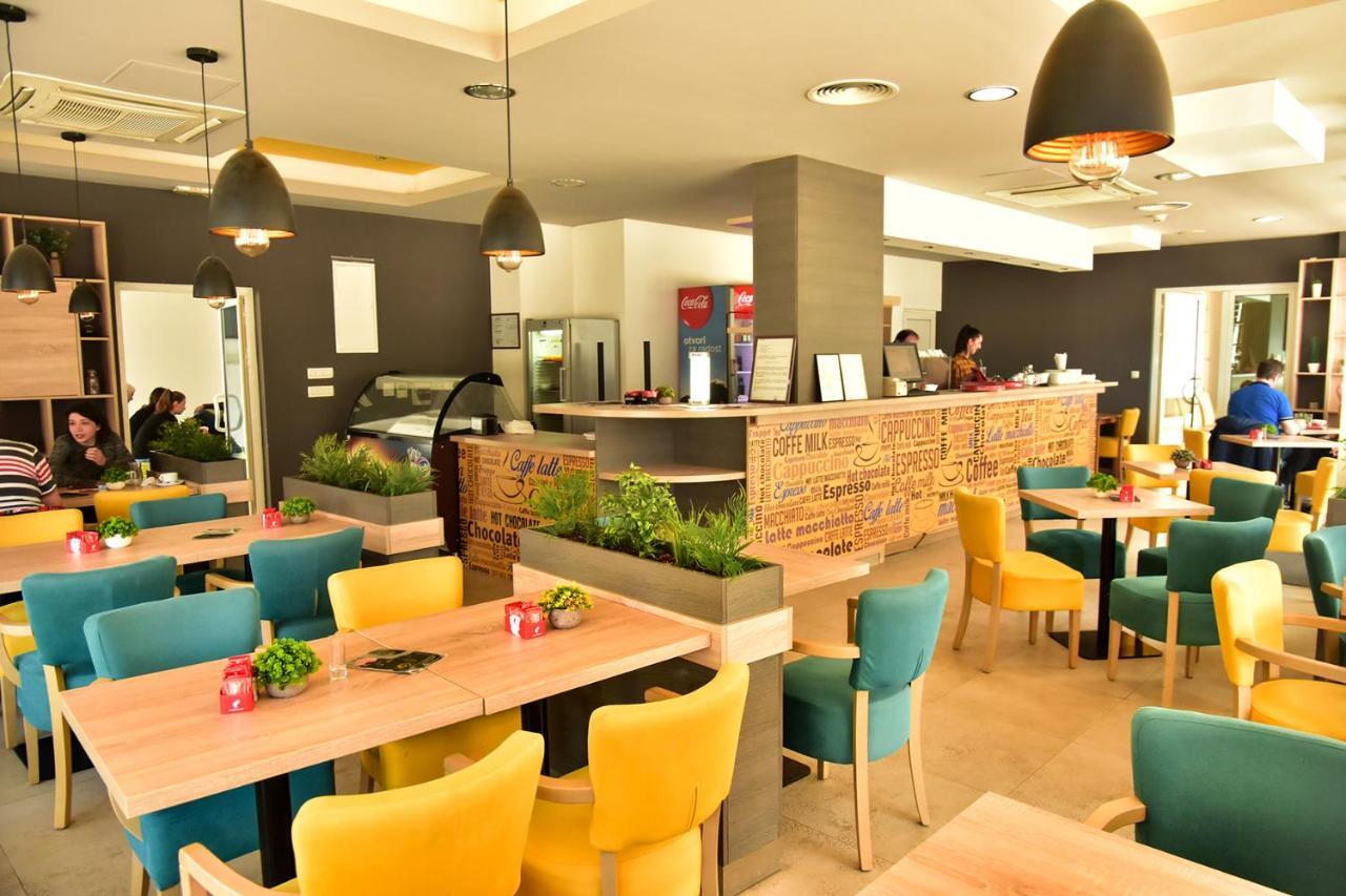 Student Hotel Mostar Luaran gambar